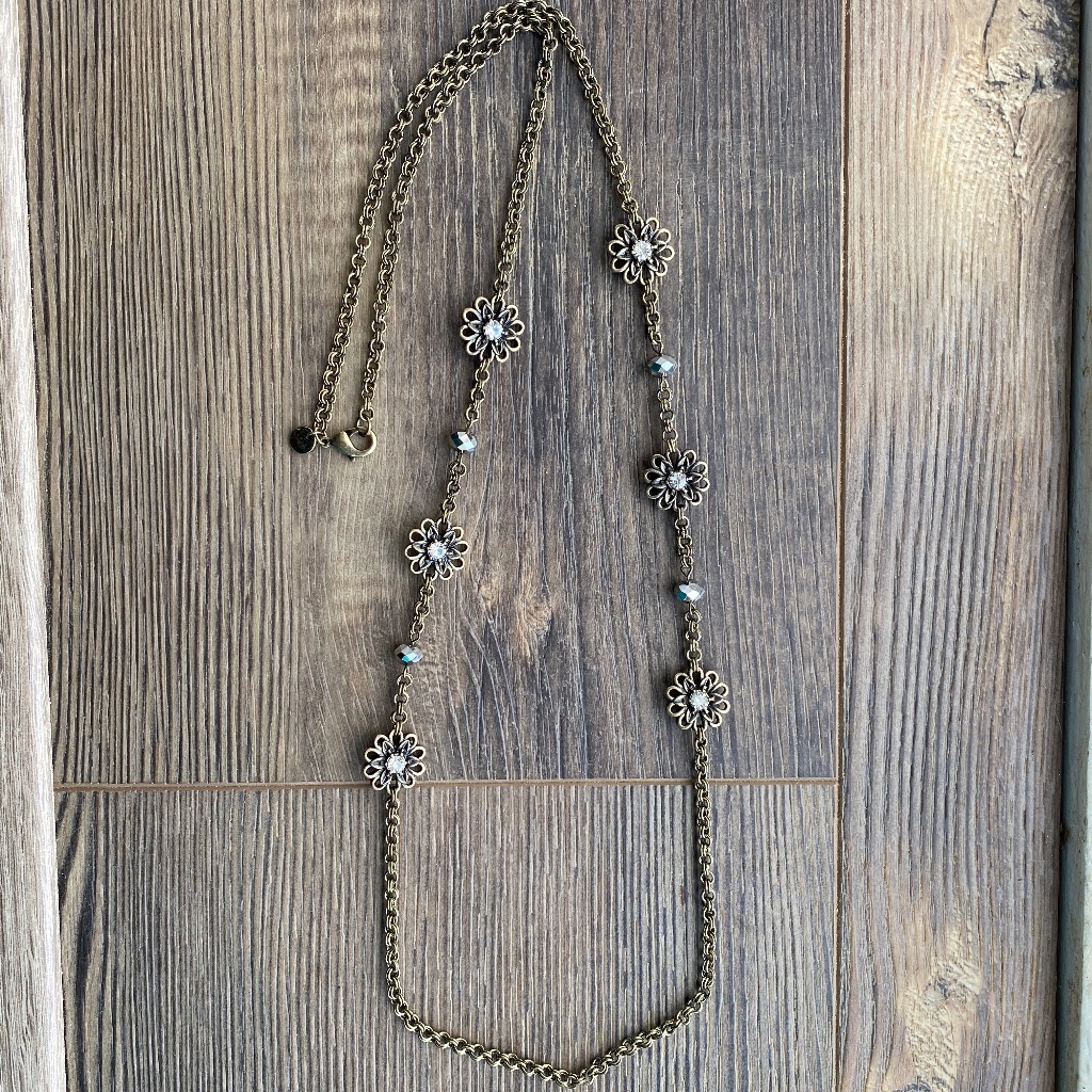 Loft Brass Floral Rhinestone Necklace 15$
